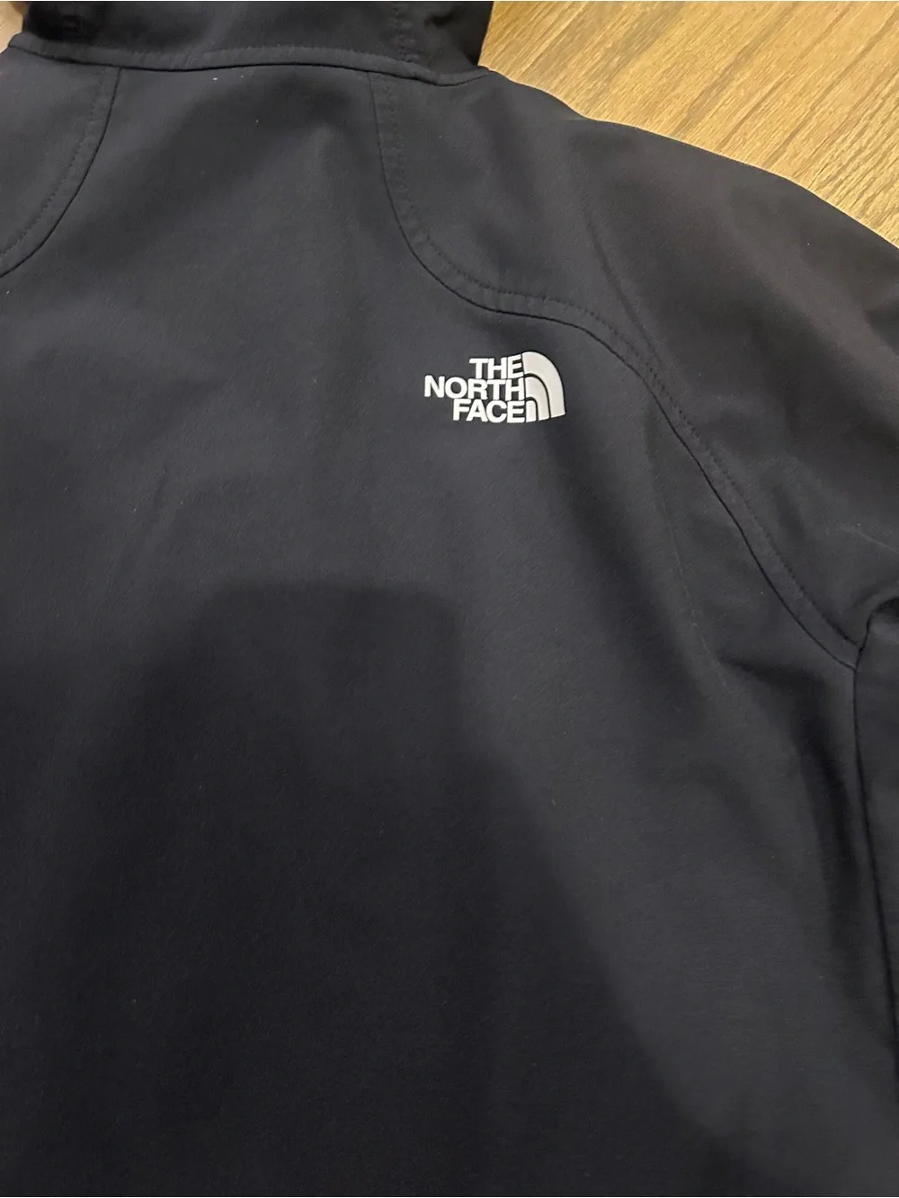 The North Face Summit Series Men’s M Black Hooded Softshell Jacket Red Accents
